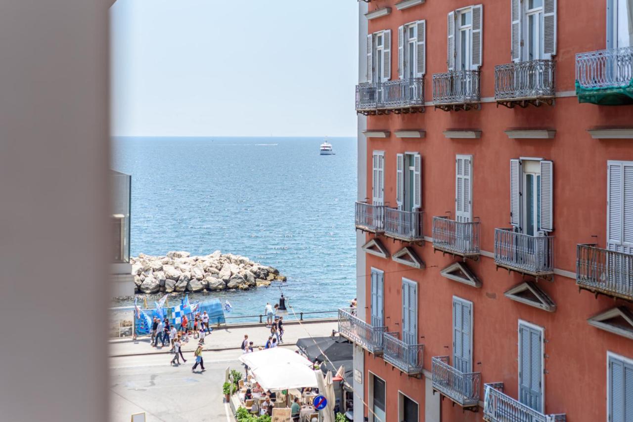 Tommaseo Seaside Apartments Napoli Ngoại thất bức ảnh