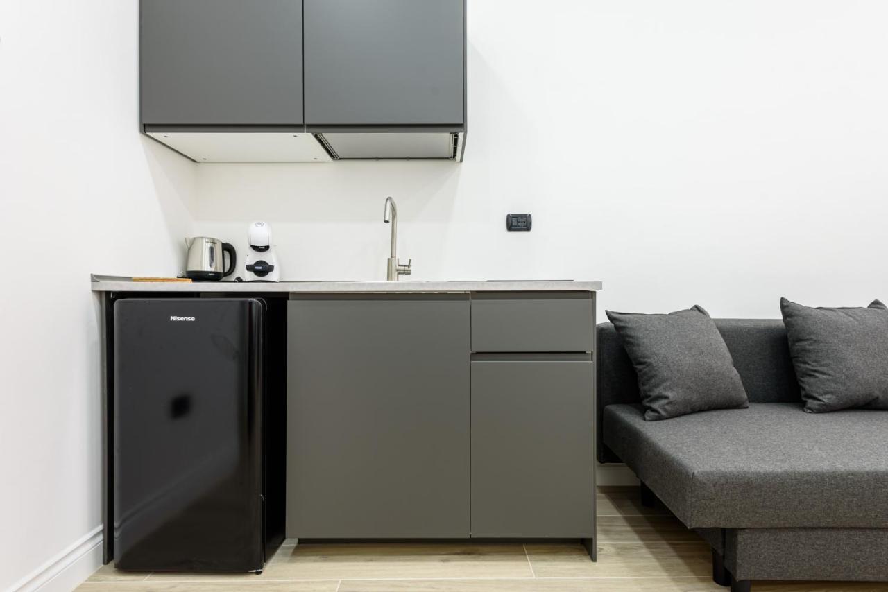 Tommaseo Seaside Apartments Napoli Ngoại thất bức ảnh