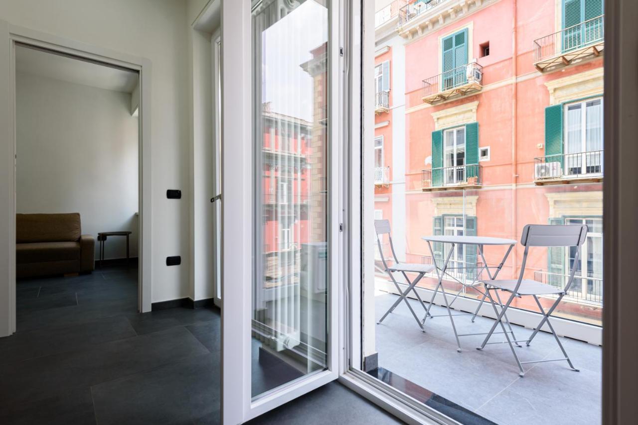 Tommaseo Seaside Apartments Napoli Ngoại thất bức ảnh