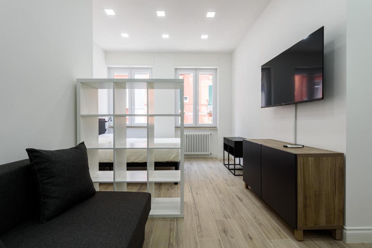 Tommaseo Seaside Apartments Napoli Ngoại thất bức ảnh