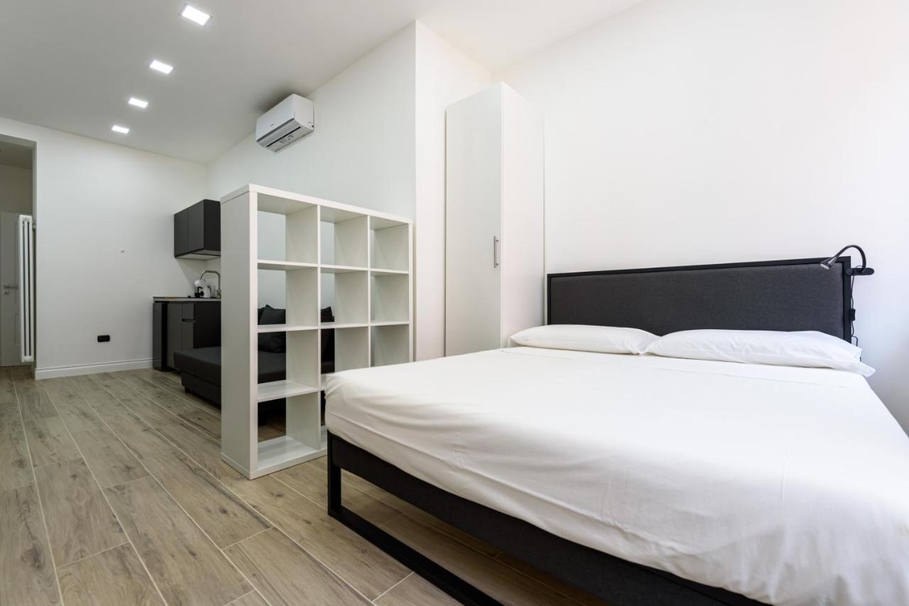 Tommaseo Seaside Apartments Napoli Ngoại thất bức ảnh