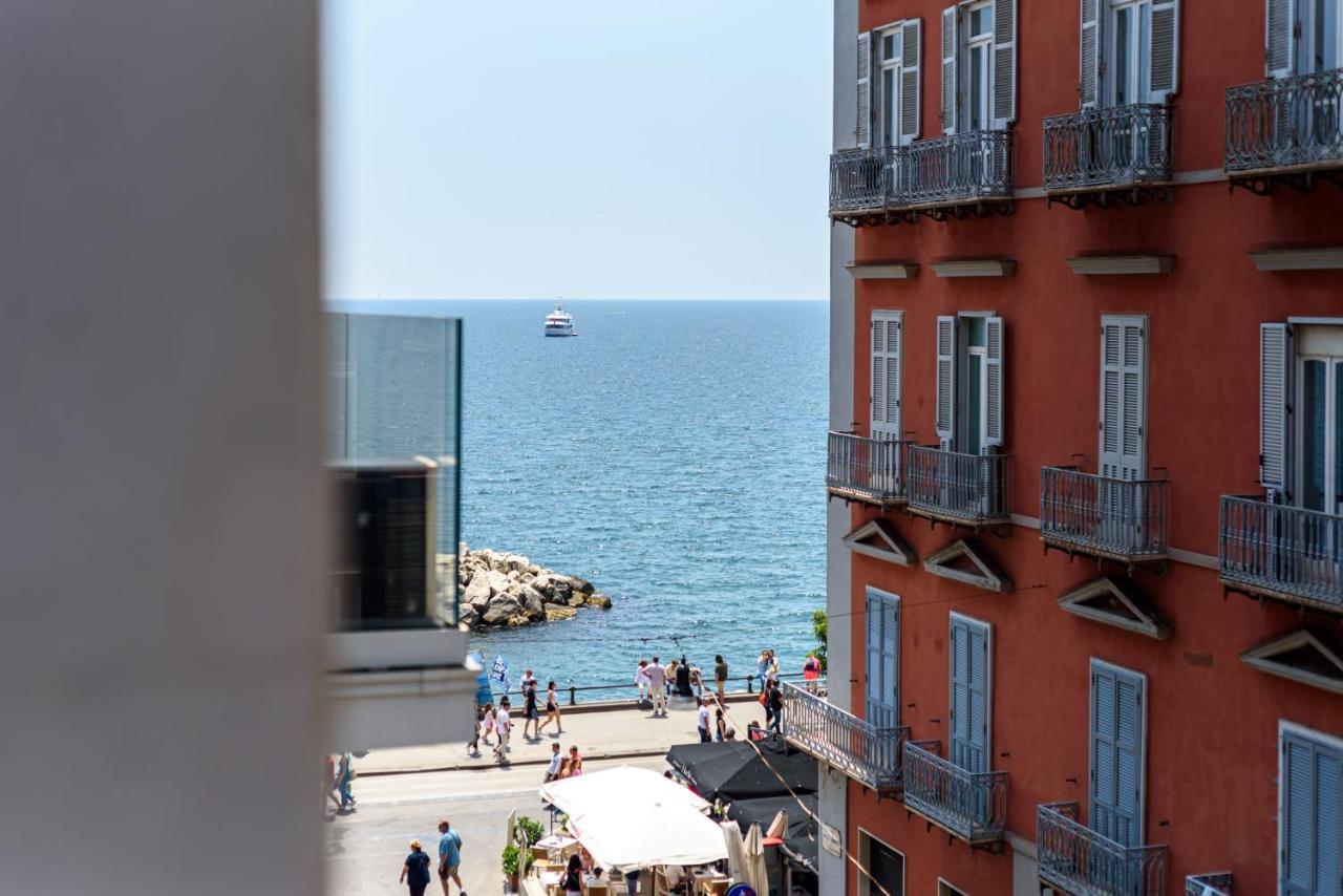 Tommaseo Seaside Apartments Napoli Ngoại thất bức ảnh