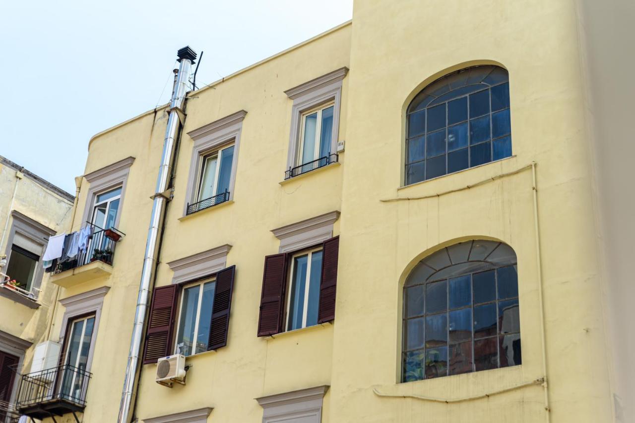 Tommaseo Seaside Apartments Napoli Ngoại thất bức ảnh