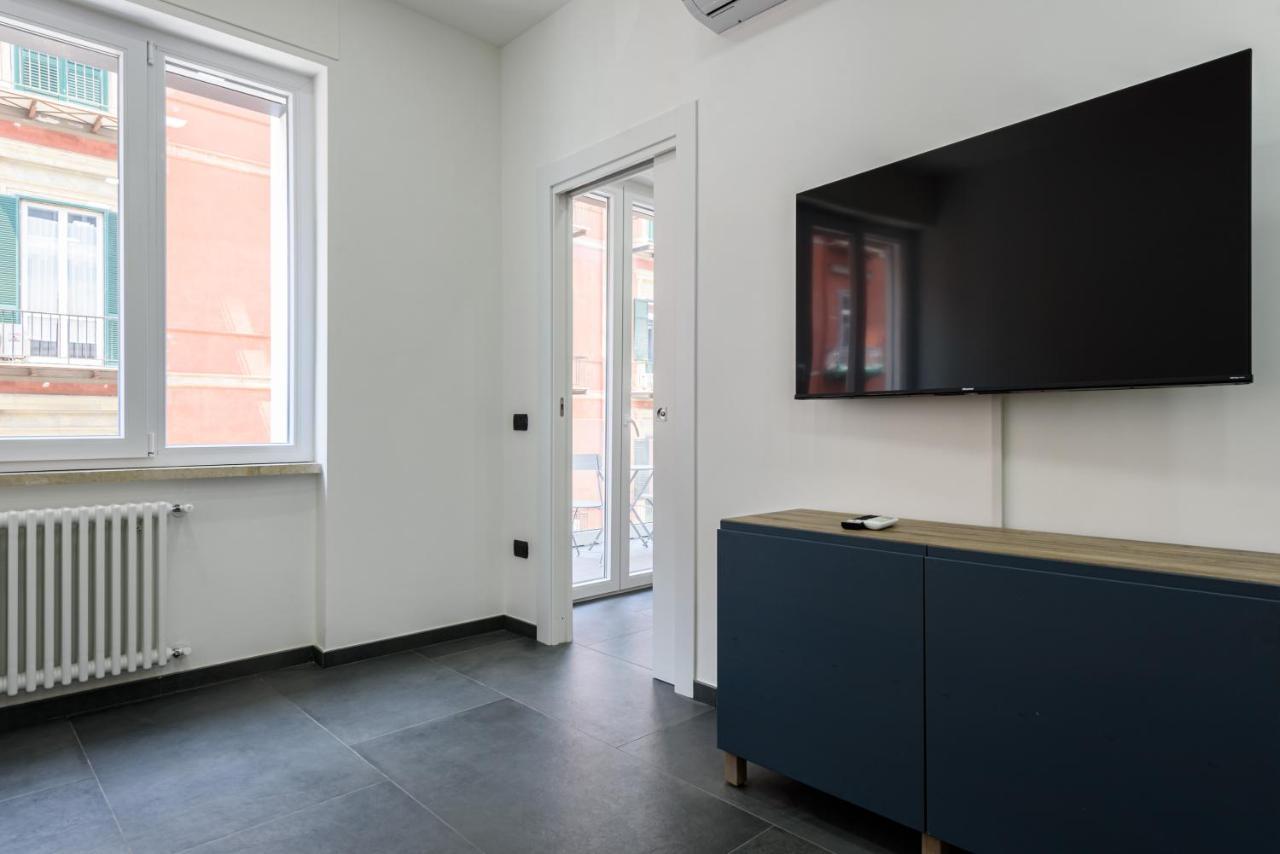 Tommaseo Seaside Apartments Napoli Ngoại thất bức ảnh